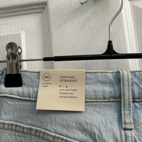 NWT Universal Thread Jeans 00L Rigid Denim High Rise Light Wash Button Fly - Picture 12 of 16